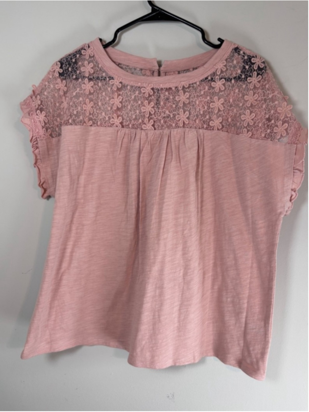 Everleigh Womens Pink Lace Yoke Ruffle Sleeve Knit Floral Boho